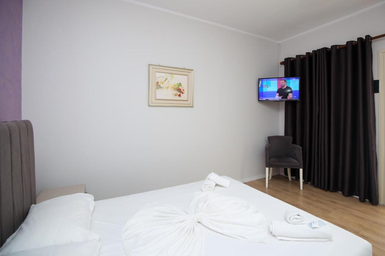 Skyhill Boutique Hotel Radhime Ngoại thất bức ảnh